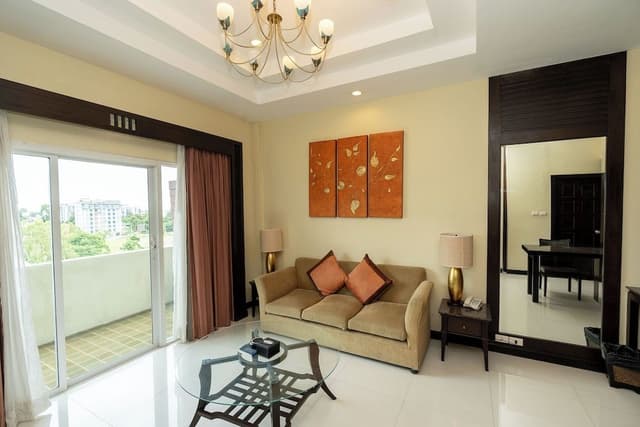 Executive Suite
