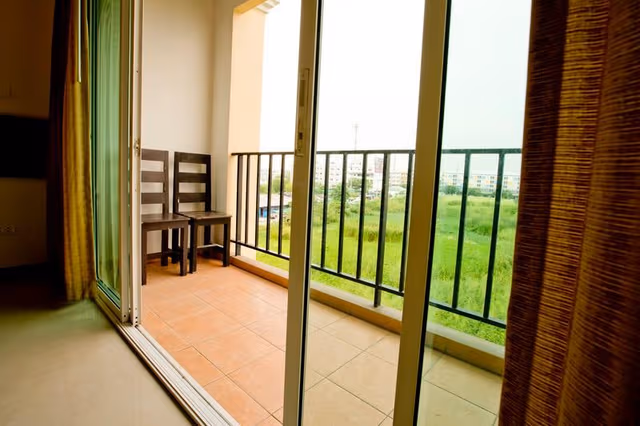 SUITE WITH BALCONY