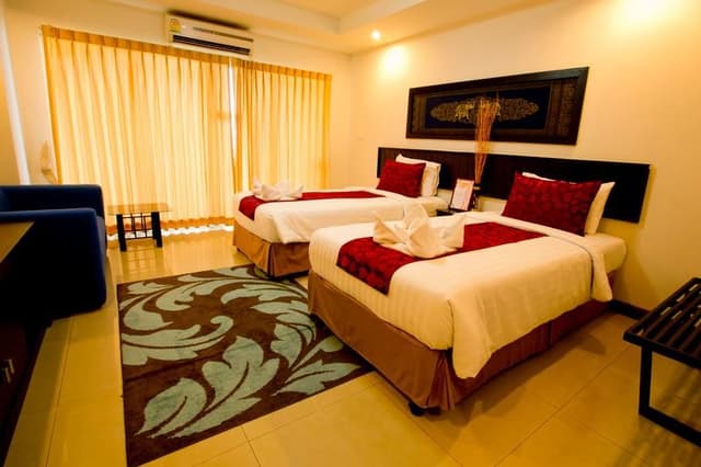 SUITE WITH BALCONY