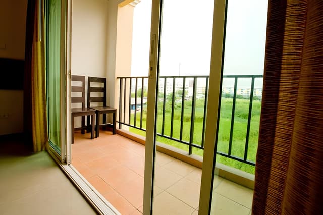 SUITE WITH BALCONY