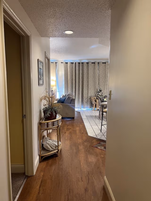 Condo, 3 Bedrooms