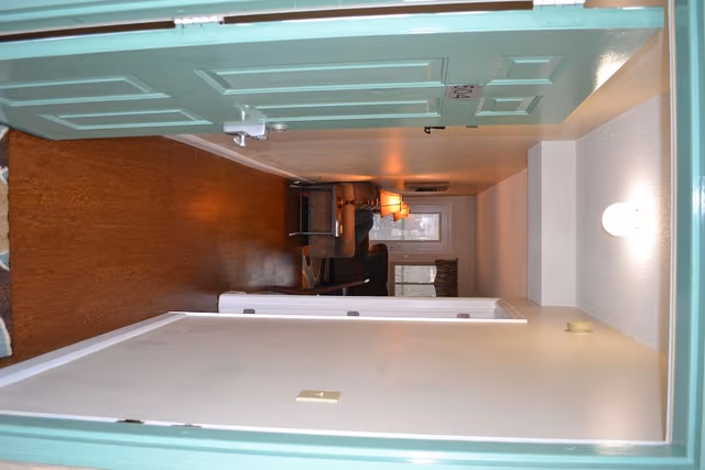 Condo, 2 Bedrooms