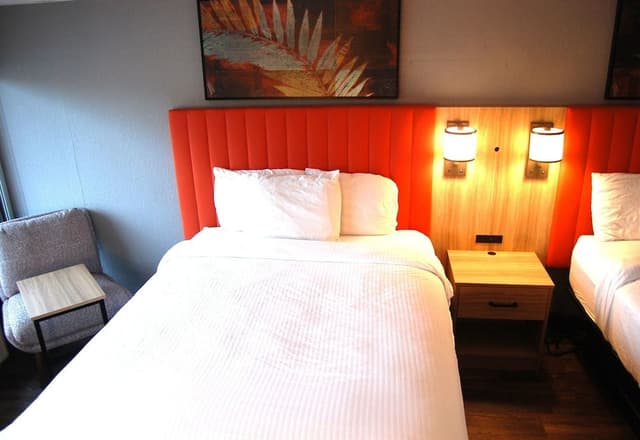 Standard Room, 2 Queen Beds, No Balcony