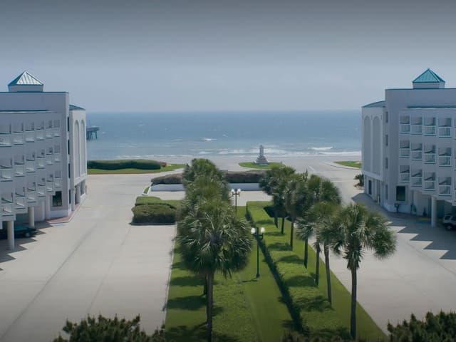 Condo (1 Bedroom)