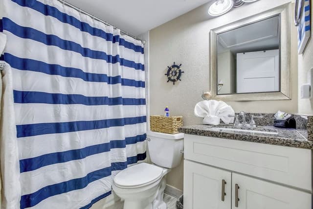 Condo (1 Bedroom)