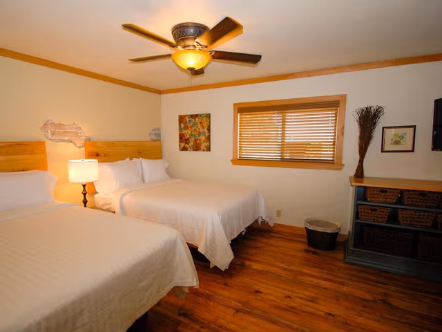 Suite, 1 Bedroom (Two Double Beds)