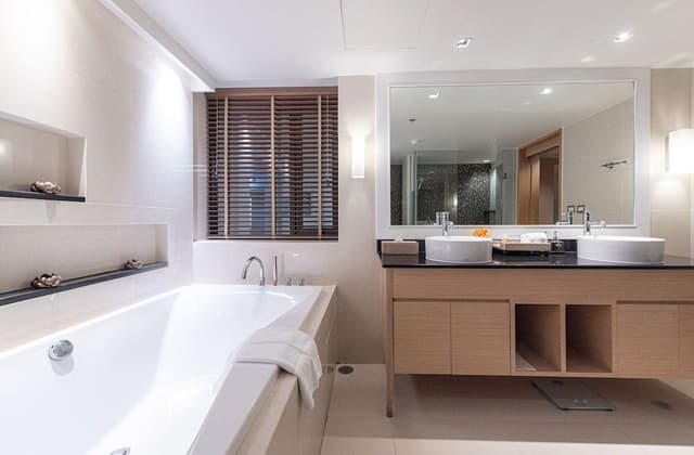 Grand Deluxe Suite - Free Suvarnabhumi Airport Transfer