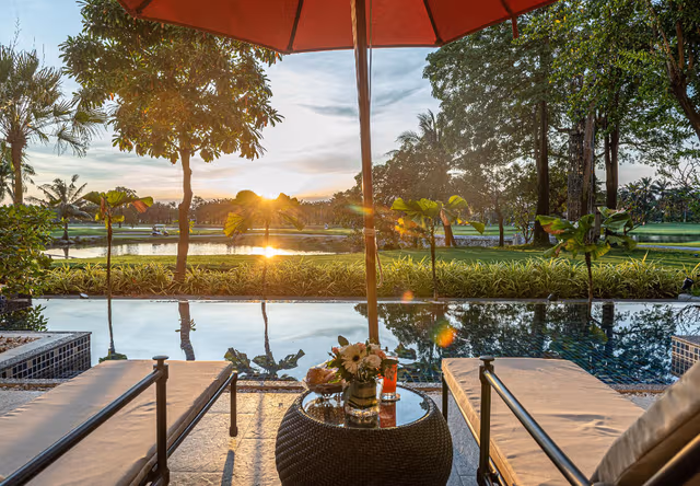 Grand Duplex Presidential Suite - Free Suvarnabhumi Airport Transfer
