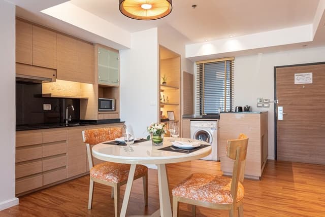 Grand Garden Suite - Free Suvarnabhumi Airport Transfer