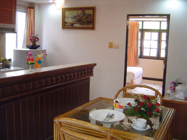 One Bedroom Apartment