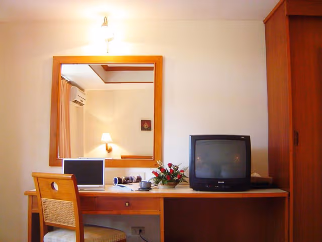 One Bedroom Apartment