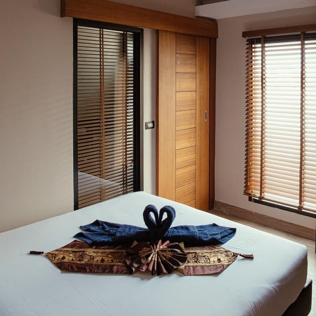 1 Bedroom Suite