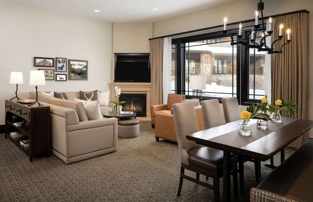 Two Bedroom Whirlpool w/Queen Sofa Bed