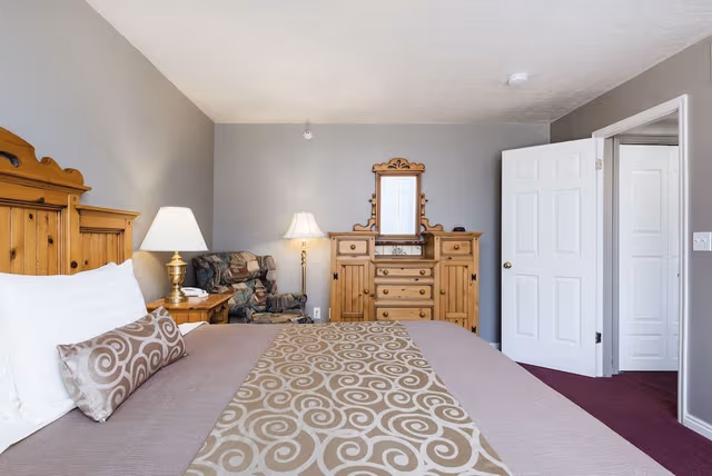 2 Bedroom Condominium