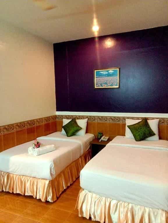 Small Twin Room