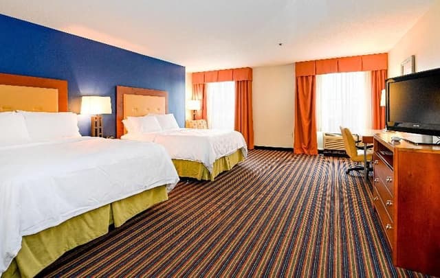 Standard Queen Room with Two Queen Beds