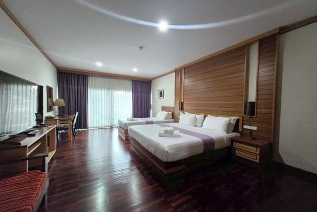 Deluxe Triple Room
