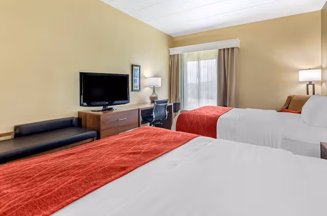 Room, 2 Queen Beds, Non Smoking