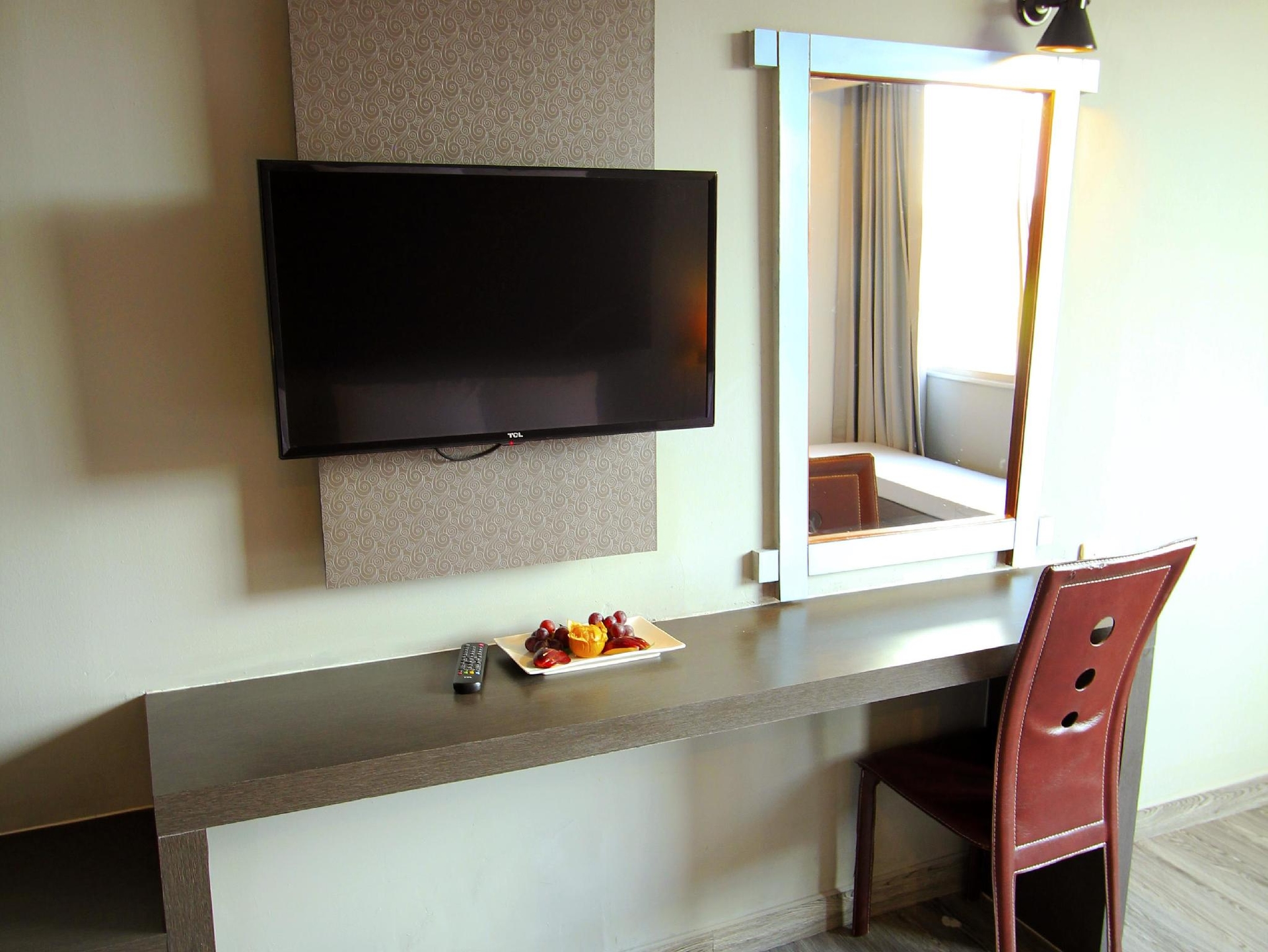 โรงแรมเทพนคร (Tepnakorn Buriram)4