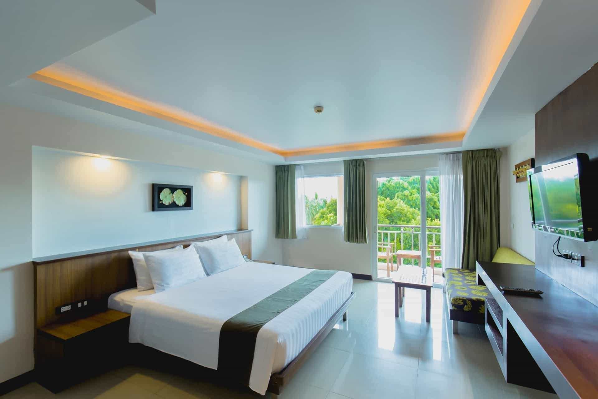 ฐานทิพย์ บีช รีสอร์ท ฐานทิพย์ บีช รีสอร์ท