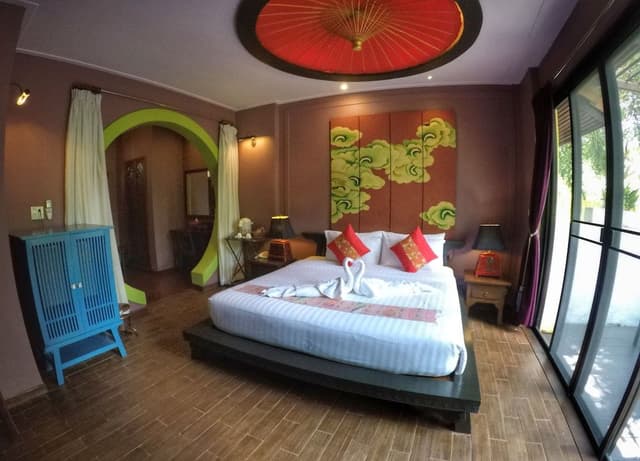 Grand Deluxe Room