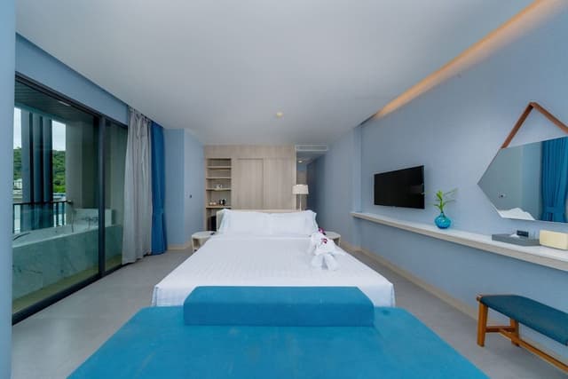 Deluxe Sweet Room
