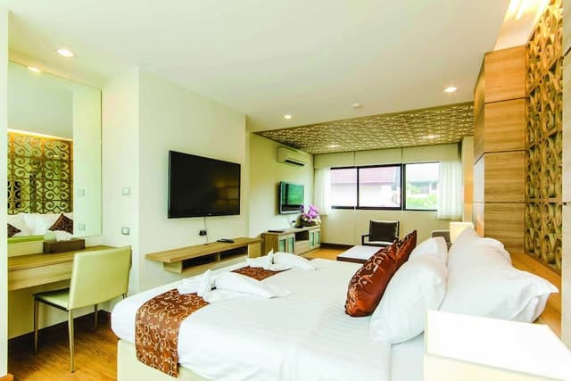 Grand Double Room (Deluxe)