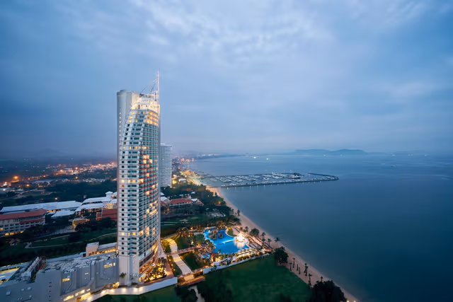 Executive Suite, 1 King Bed, Sea View