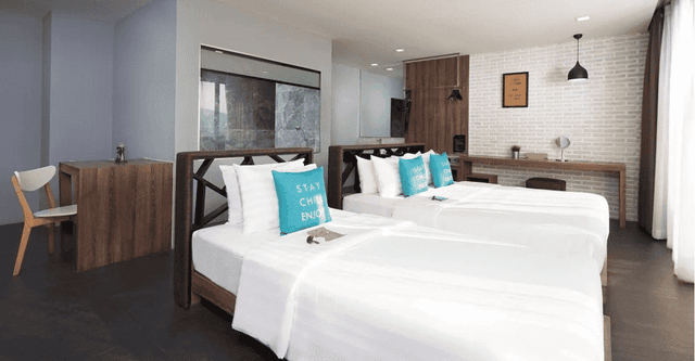 Studio Suite Triple
