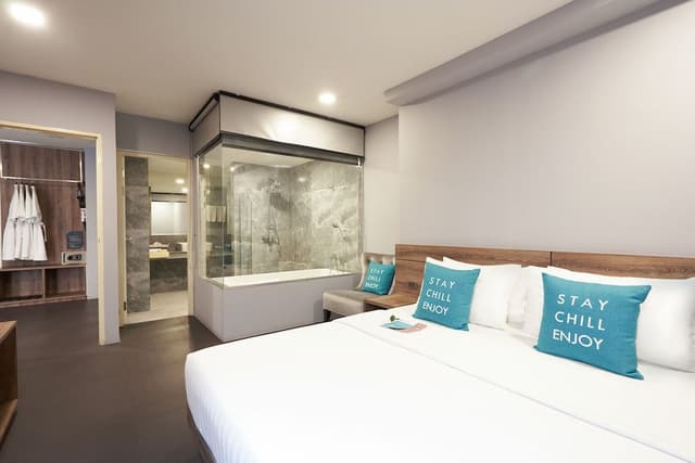 2 Bedroom Family Suite Mountain View