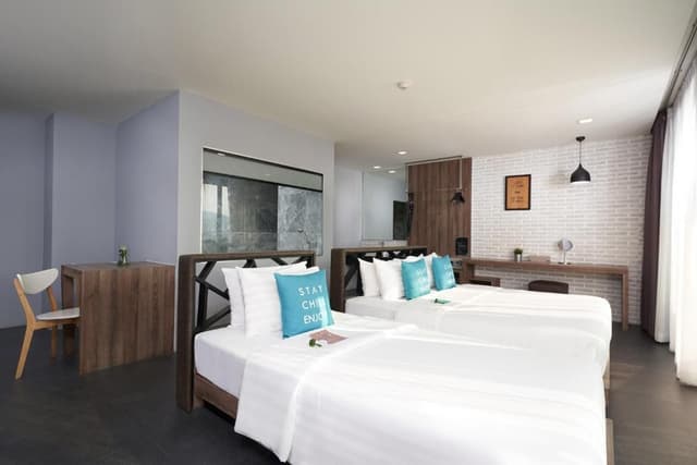 Studio Suite Triple