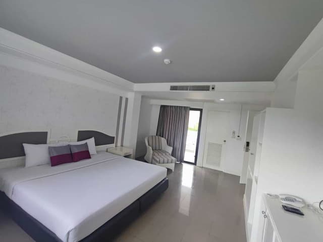 Corner Room Double Bed
