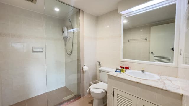 Corner Double Room
