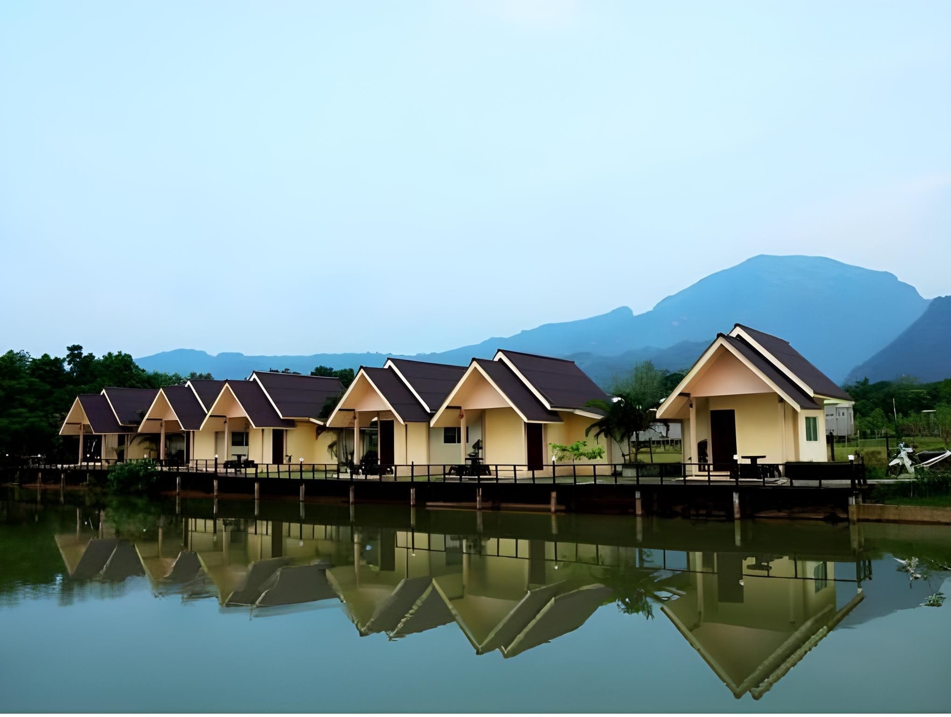 บ้านน้ำ รีสอร์ท (Ban Naam Resort)4