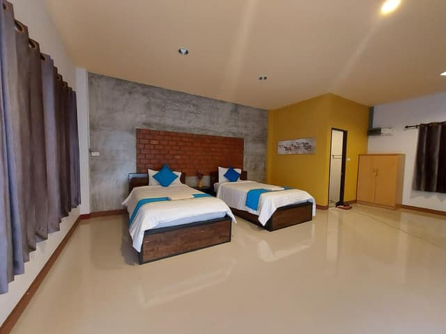 Deluxe Bungalow