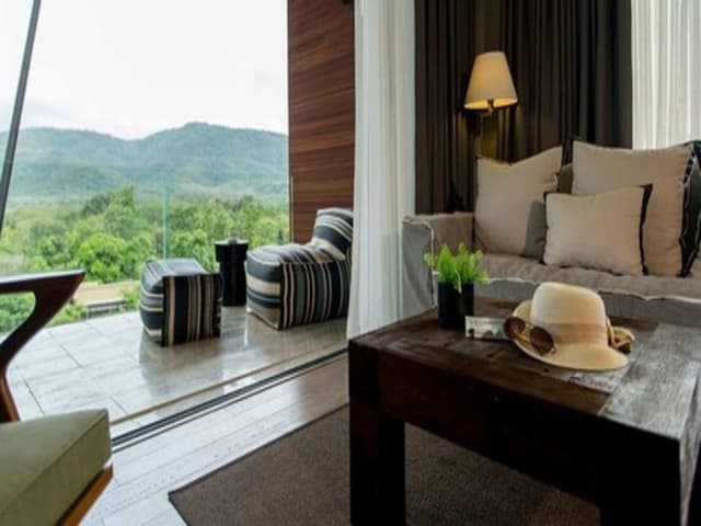 2 Bedroom Suite with Private Pool