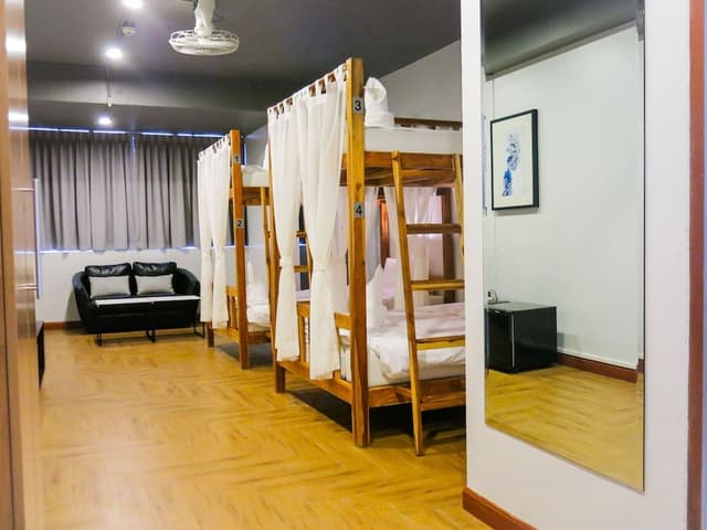 Private room with 4 beds & private bathroom