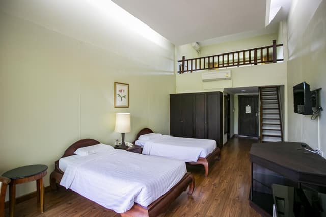 Suite Twin