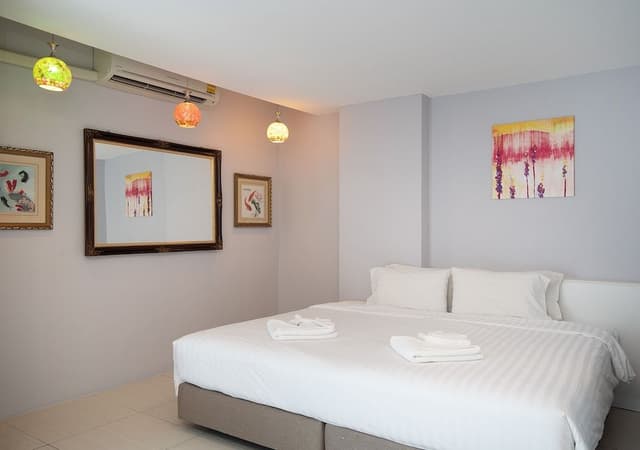 Grand Executive Room