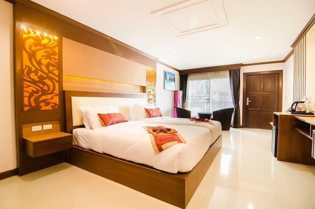 Deluxe Twin Room