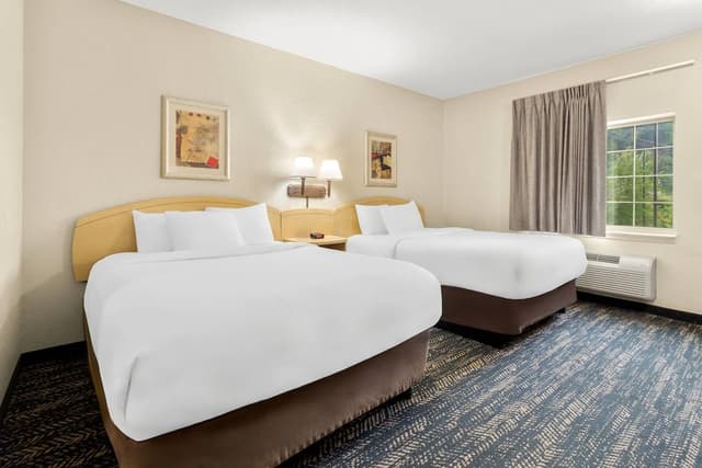 Room, 2 Queen Beds, Accessible, Non Smoking (Efficiency)