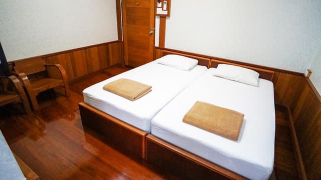 Small Twin Room