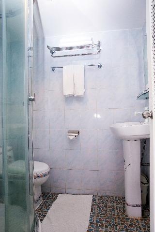 โรงแรม ปราสาท ฮาวเชาว์ บีช รีสอร์ท (Castle Howchow Beach Resort Hotel)2