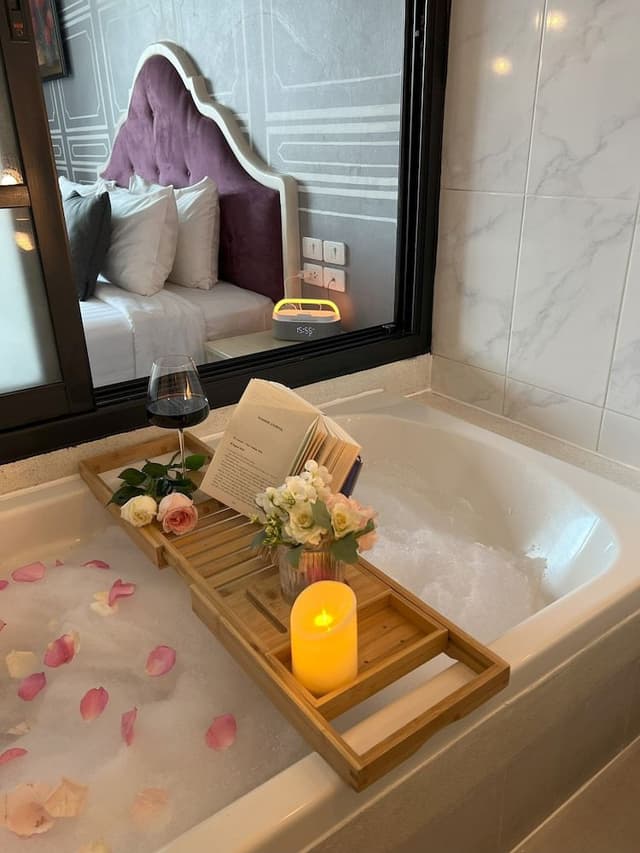 Impressionist Art Bath Lover