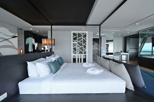 Sea View Suite Room
