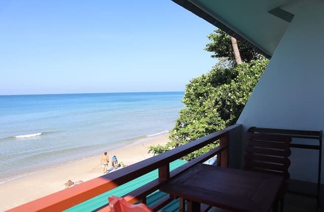 Beachfront Room