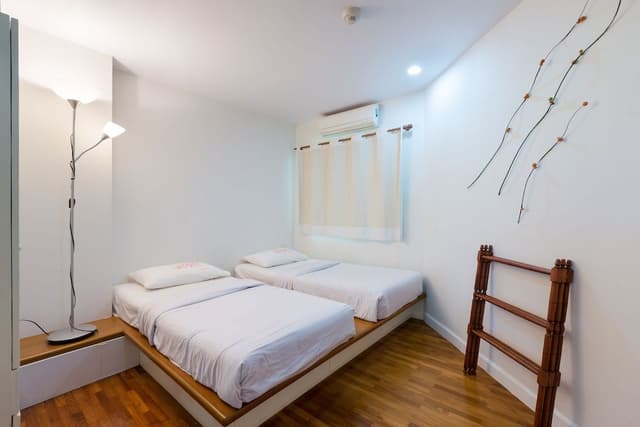 2 Bedroom Apartment with Pool View (No WiFi in room)
