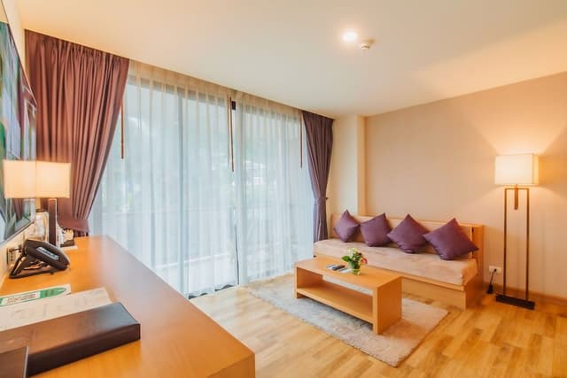 Suite Room with Mountain View