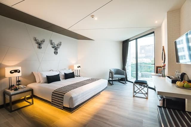 Deluxe Garden View