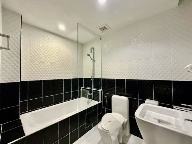 Executive Suite, 1 King Bed with Sofa bed, Non Smoking
